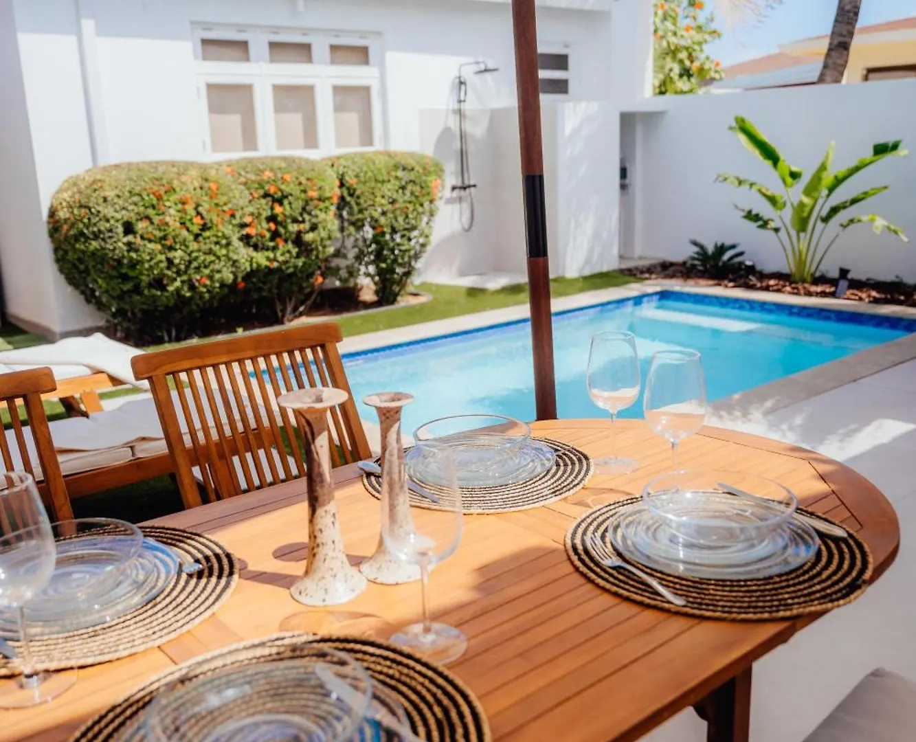 Bohemian Palapa Suite, Private Pool , 5 Minute Walk Of The Beach Palm Beach